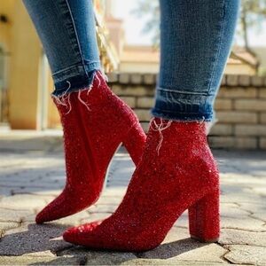 Betsy Johnson Cady Booties New in Box